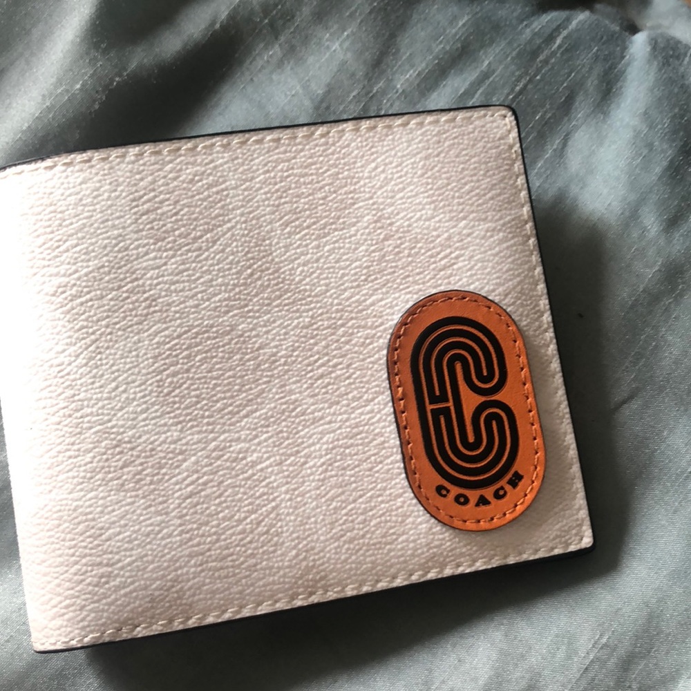 Great Condition Mens Coach Wallet